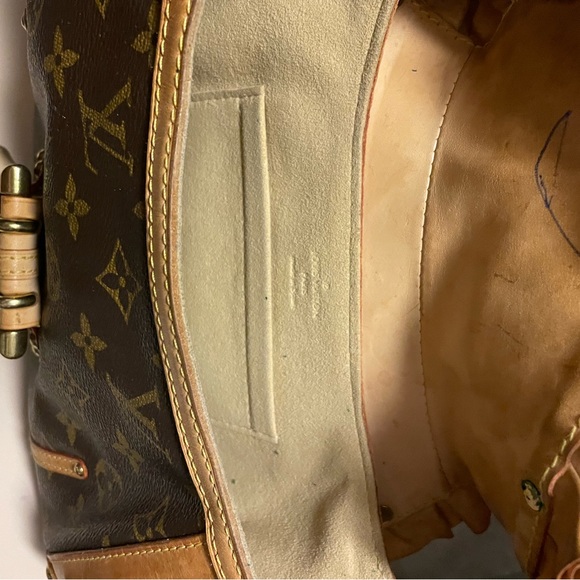 Louis Vuitton Bag - Picture 2 of 4